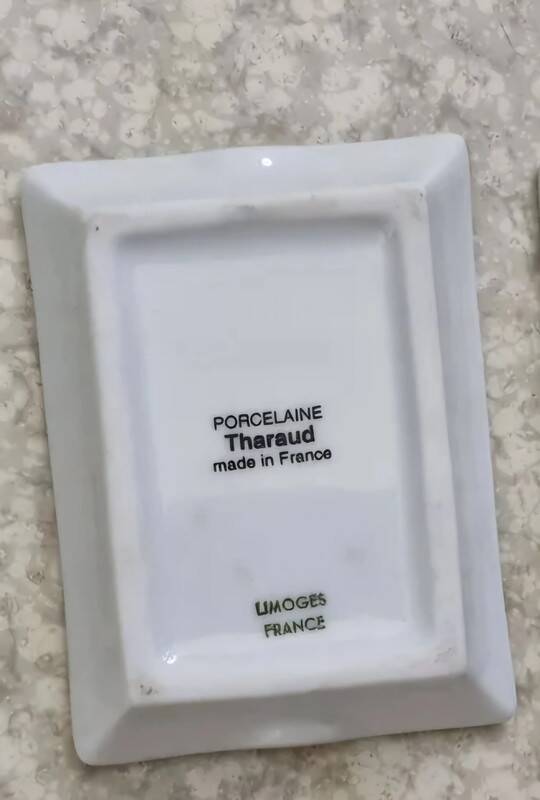 Tharaud pocket emptier