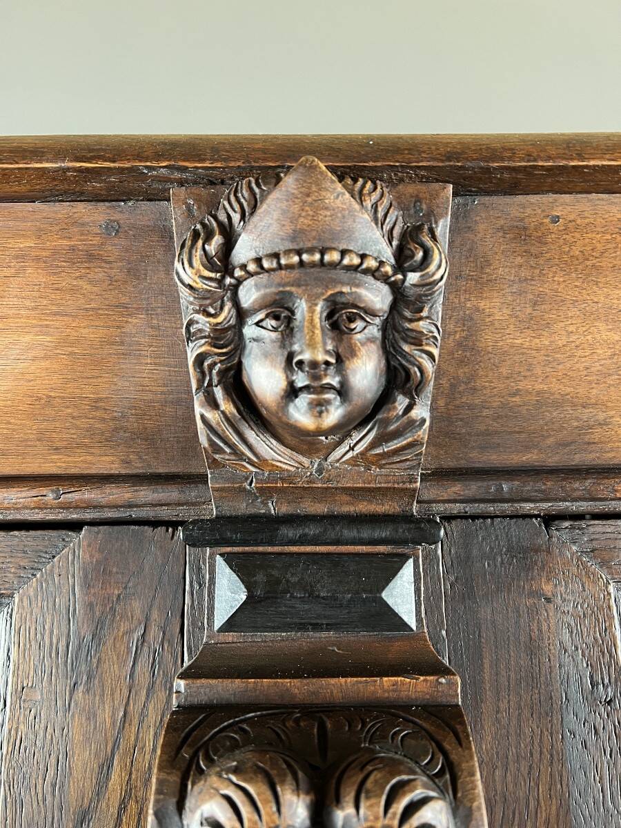 Antique carved wooden buffet in Renaissance style, late 18th / early 19th century.