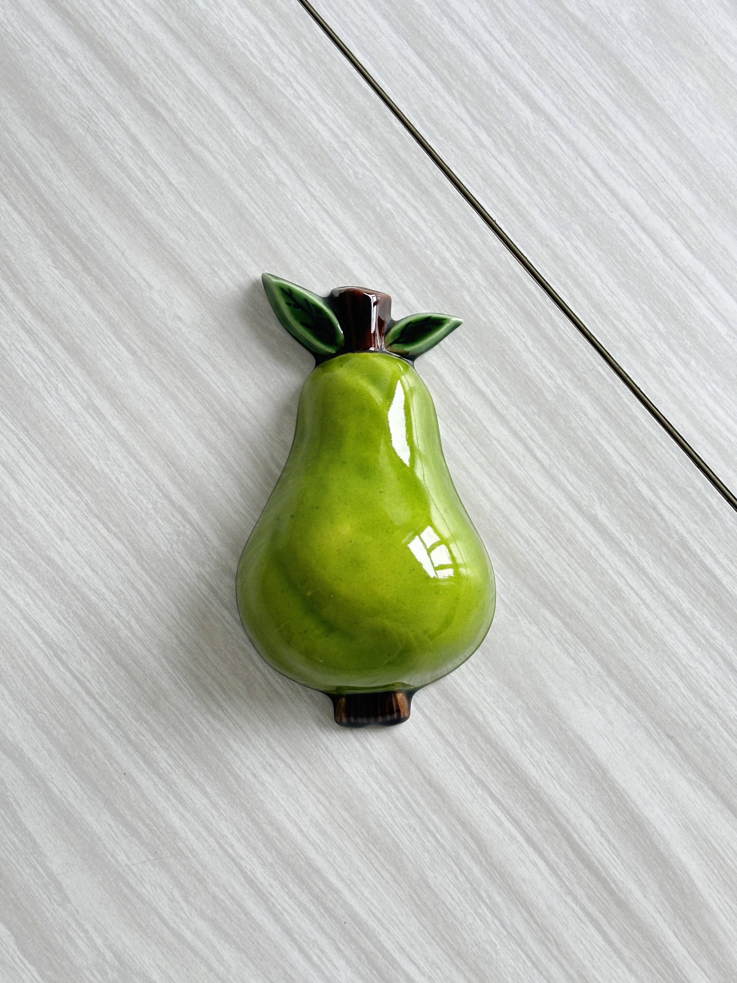 Pear wall ceramic.