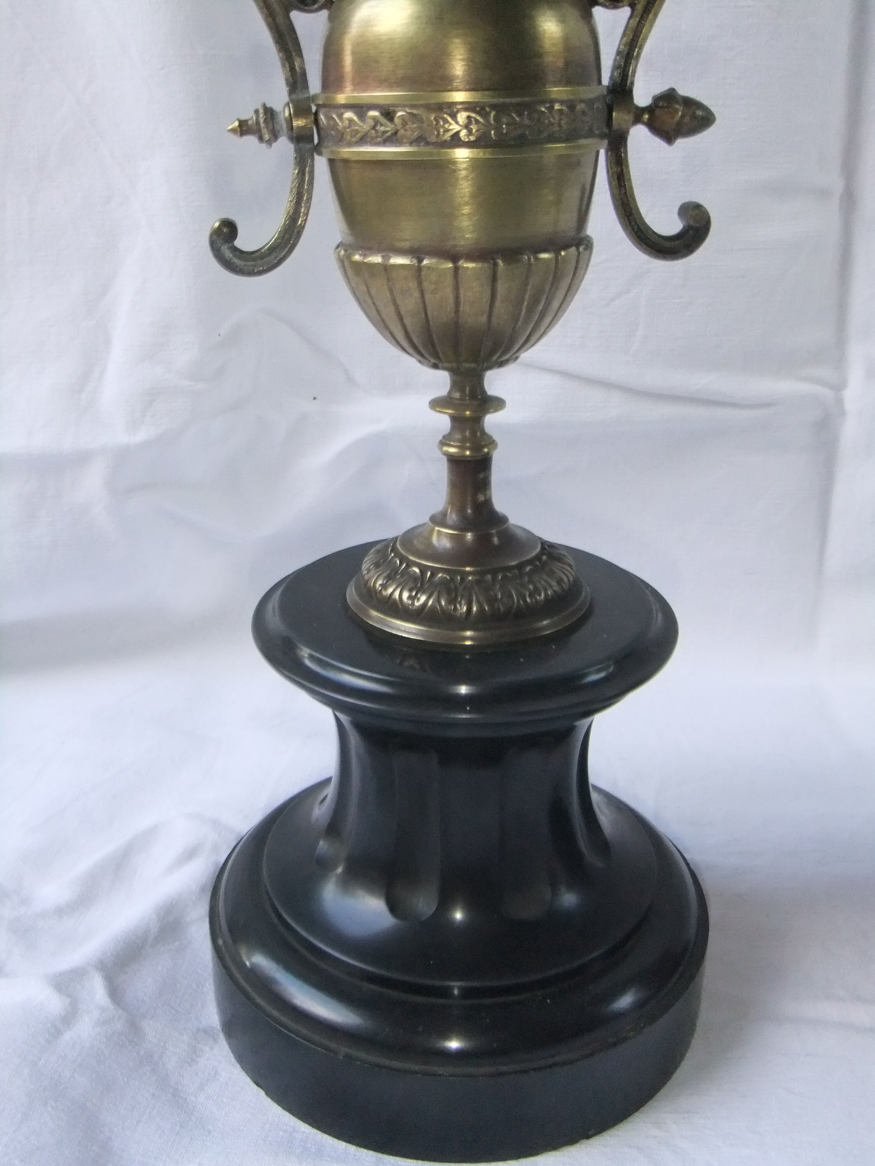 Pair of bronze Napoleon III marble candelabra with mantelpiece decoration