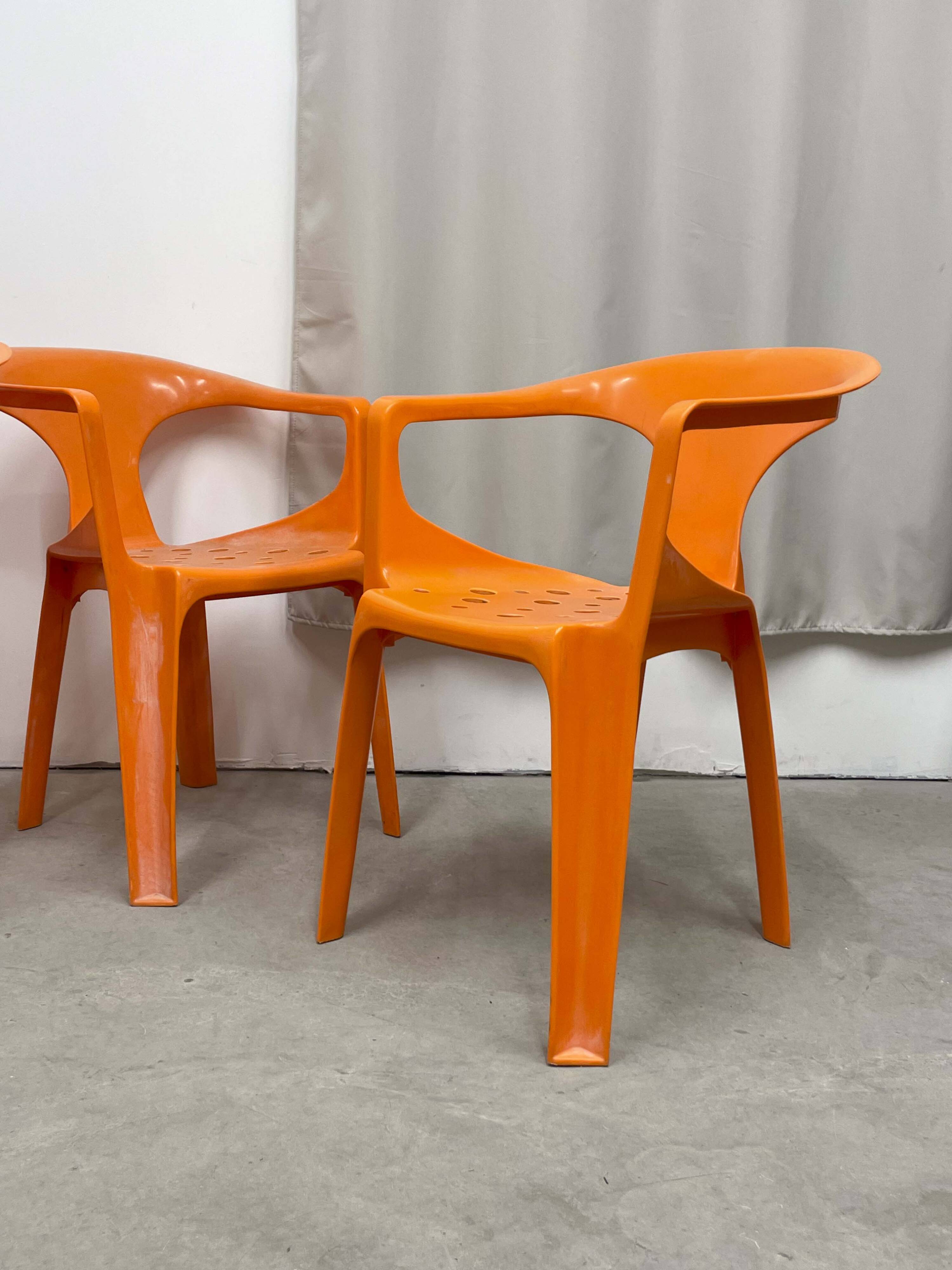 4 chairs "Armchair 300", Henry Massonet, Stamp, 1972