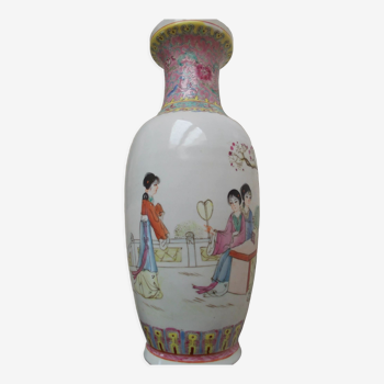 Vase china porcelain family pink handpainted and enameled, chinese women, brand jingdezhen, xx