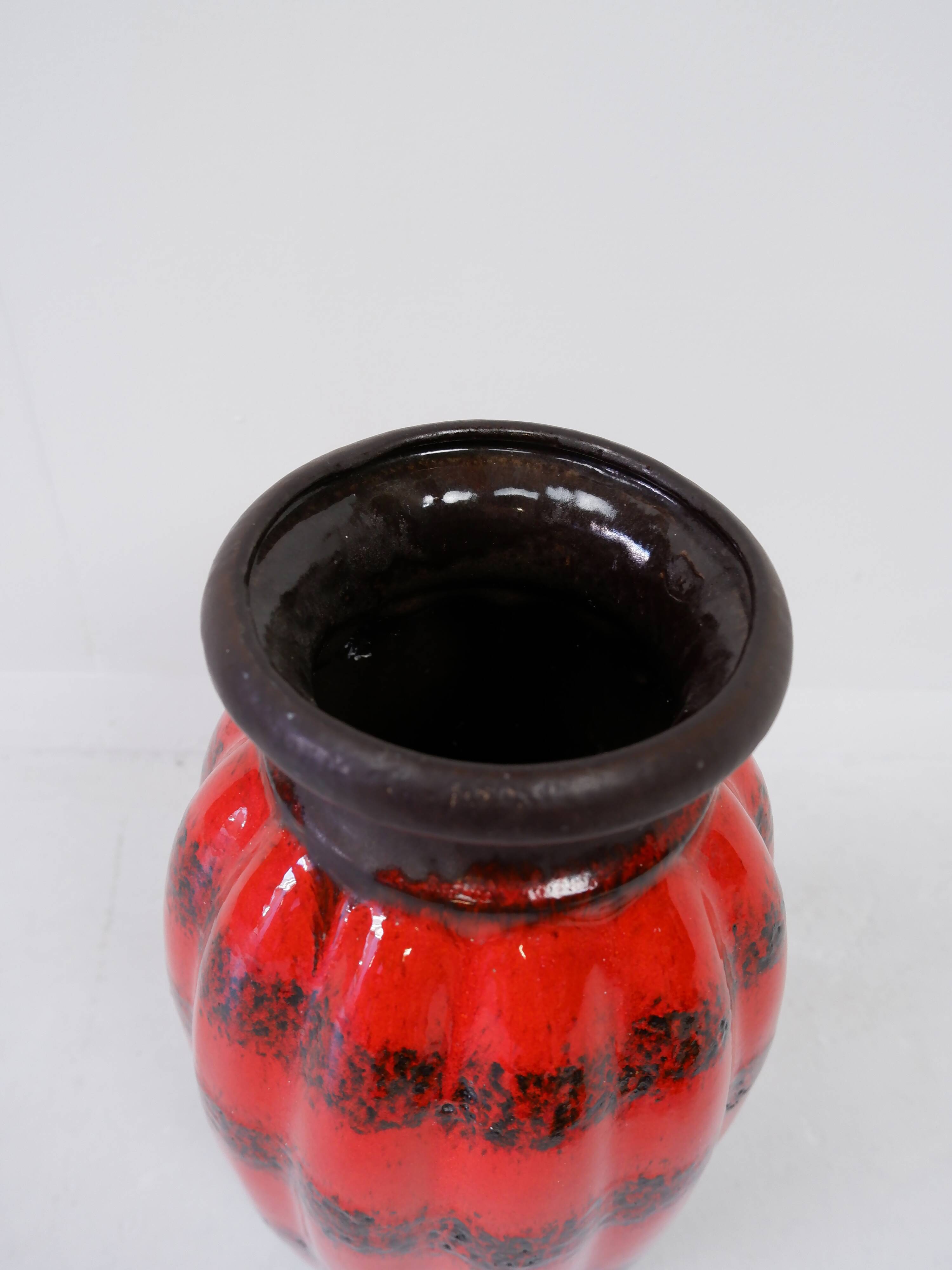 Scheurich W-Germany vase model 292-40