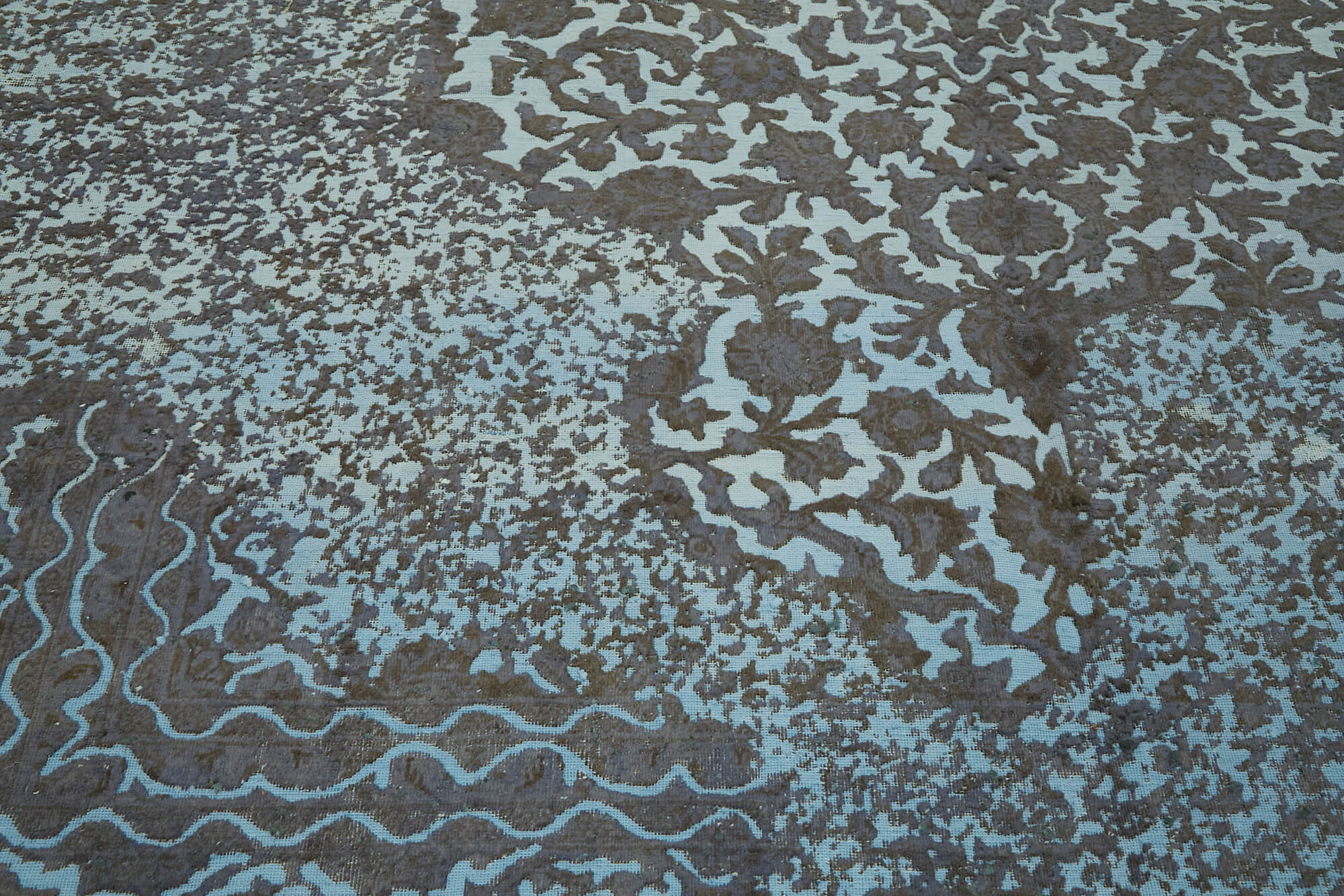 Hand-knotted persian vintage 1970s 292 cm x 396 cm grey wool carpet