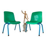 Deux chaises écoliers vintage