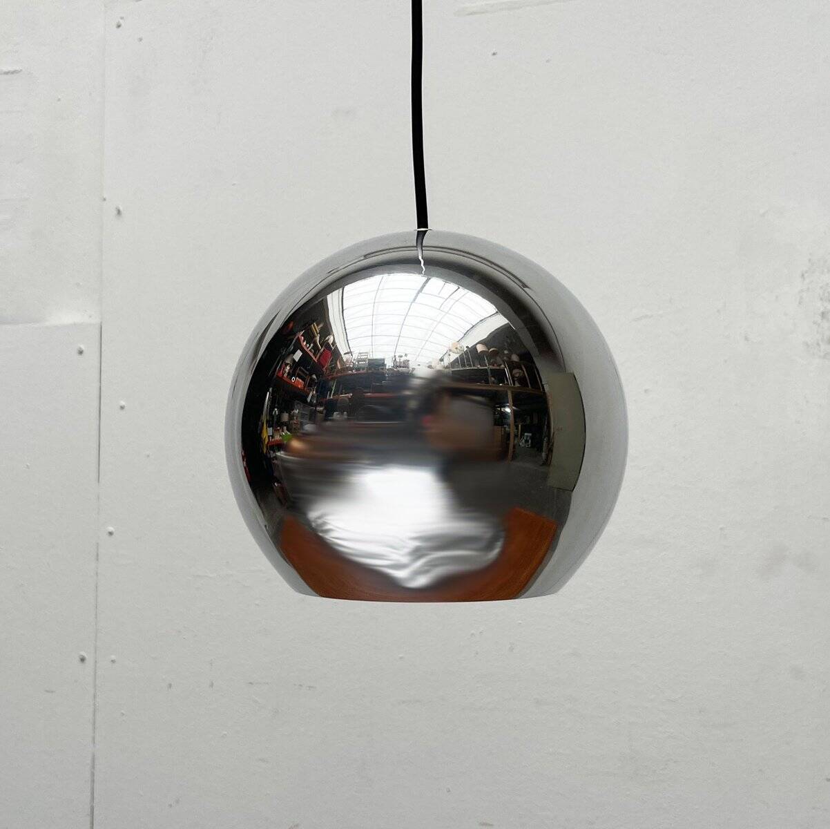 Mid-century modern space age pendant lamps, 1960s, set of 2.