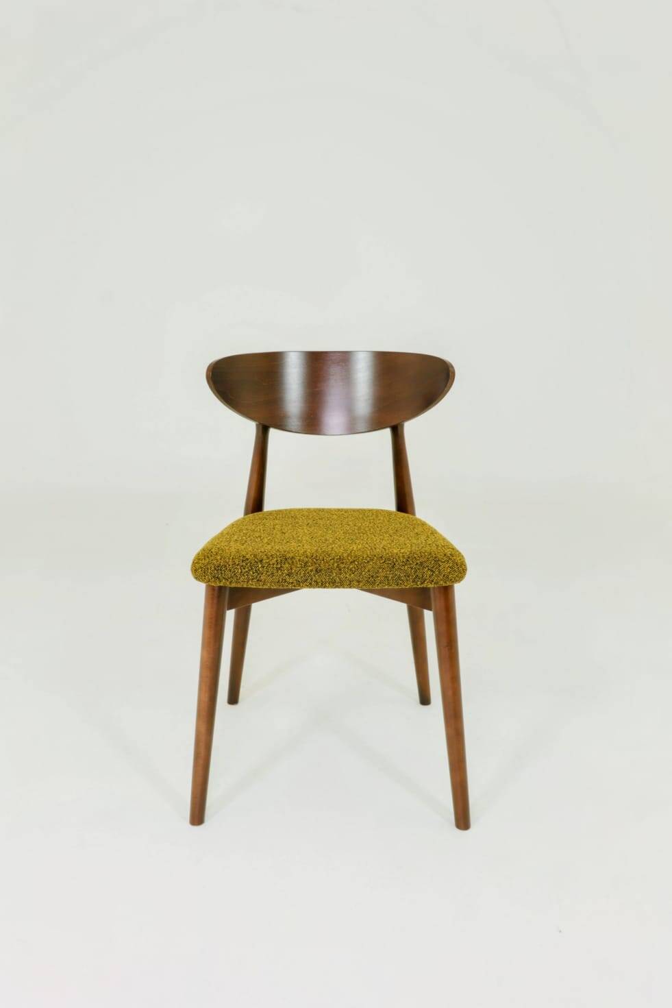 Set of 2 hazelnut yellow dining chairs