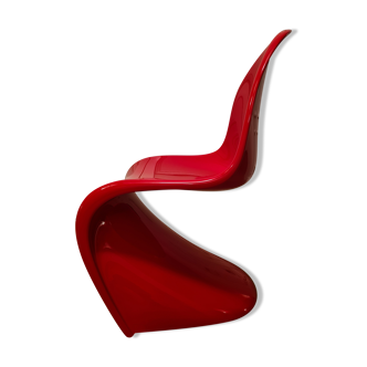 Verner Panton chair in lacquered fiberglass