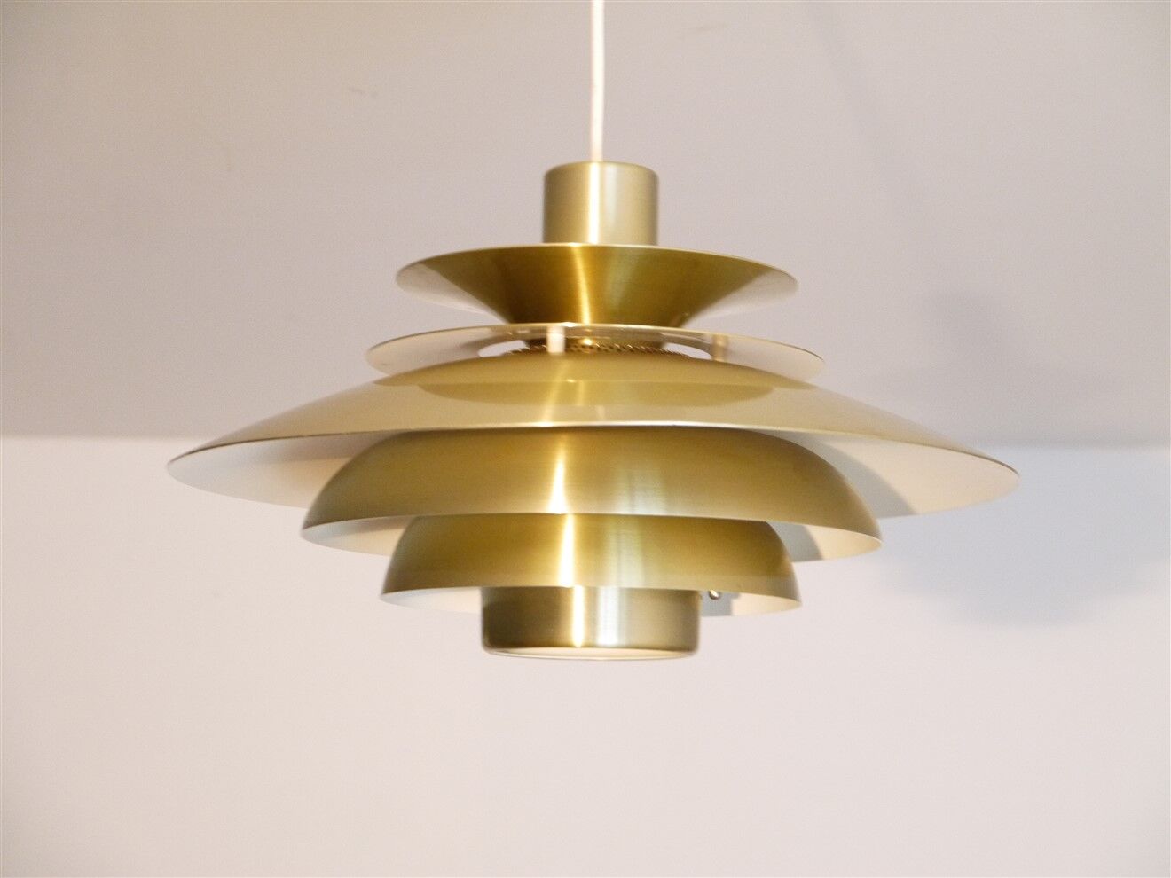 Danish suspension Verona de Jeka 1970