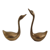 Duo brass swans