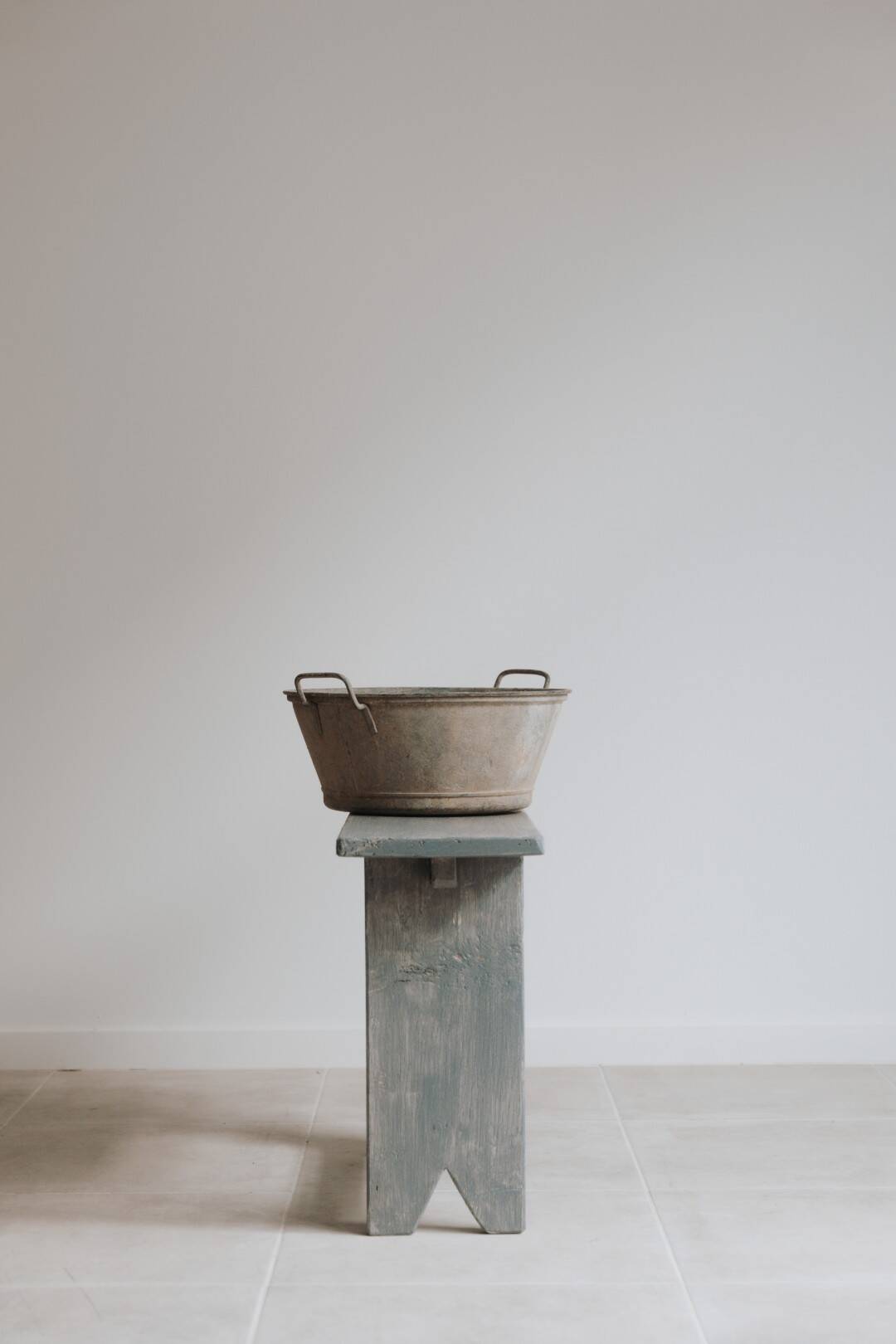 Petit Banc en chêne gris