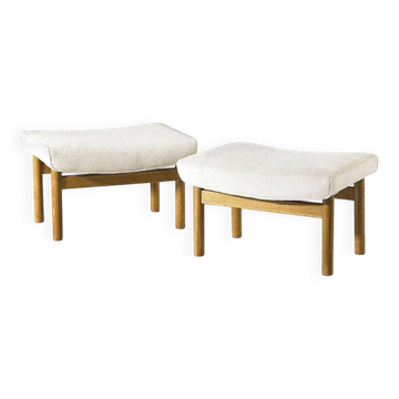 Pair of oak stools in modern Scandinavian style made by Willy Beck.