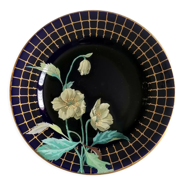 Assiette 19ème siècle signée HB Choisy