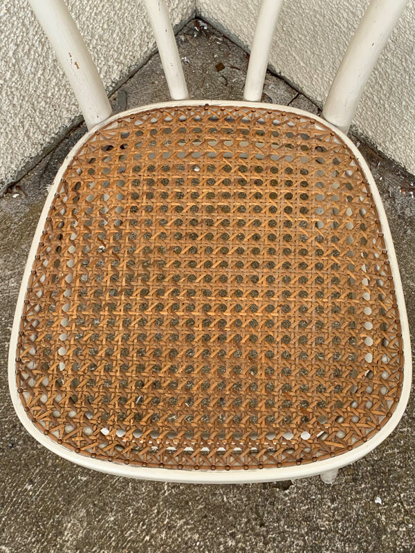 Chaise bistrot cannée