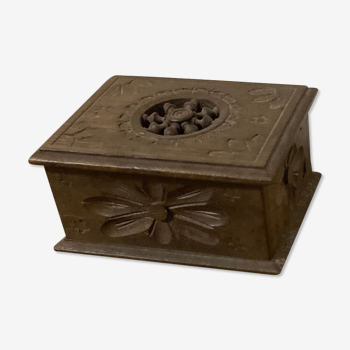 Breton wooden box