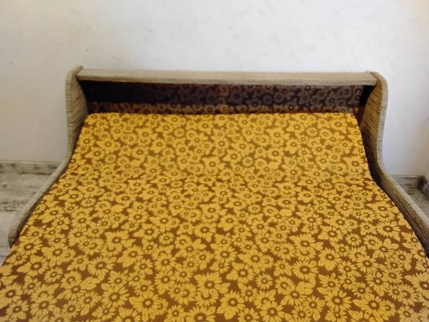 Convertible sofa, vintage Ducal bench