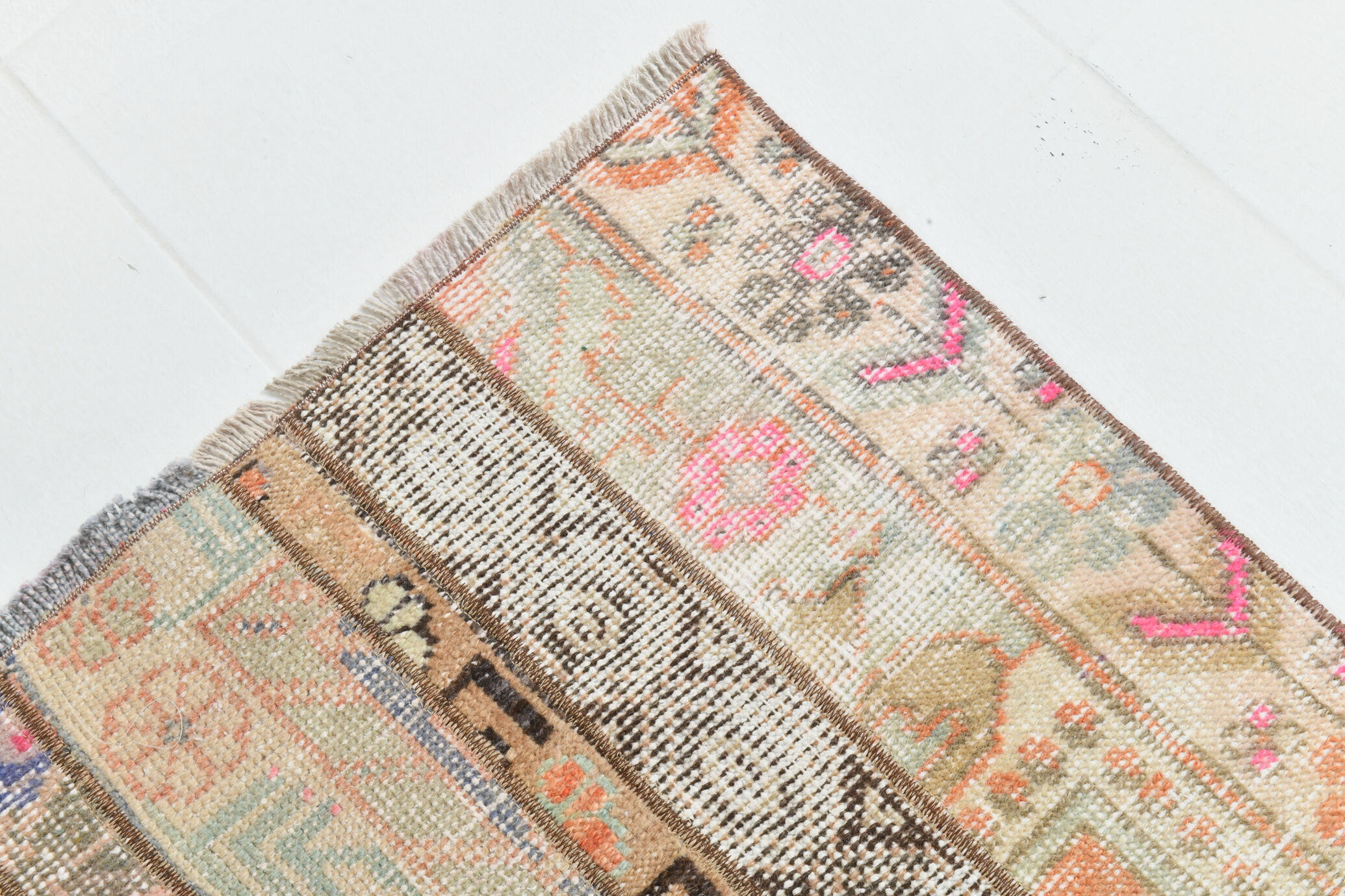 2x6 short vintage runner rug, 71x195cm
