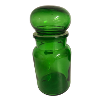 Green apothecary pot