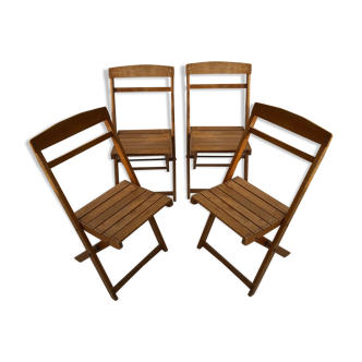 4 wooden folding chairs