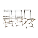 Folding chairs The invisibles of the marsh
