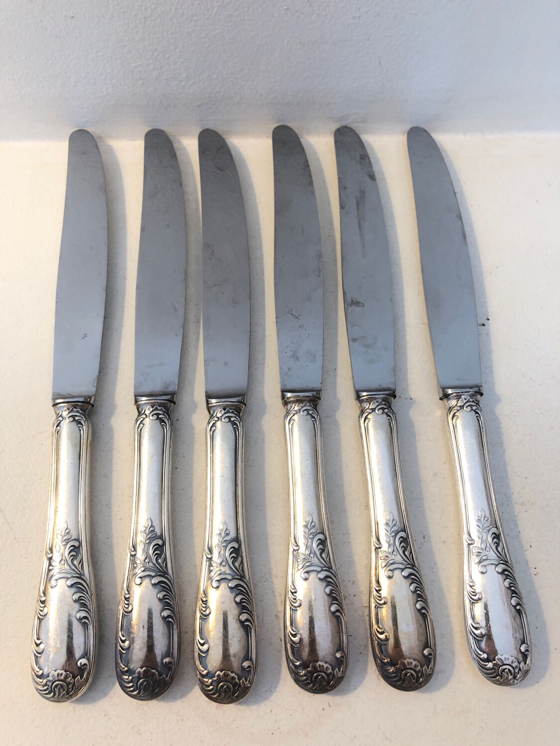 6 Saint Medard knives, 1900