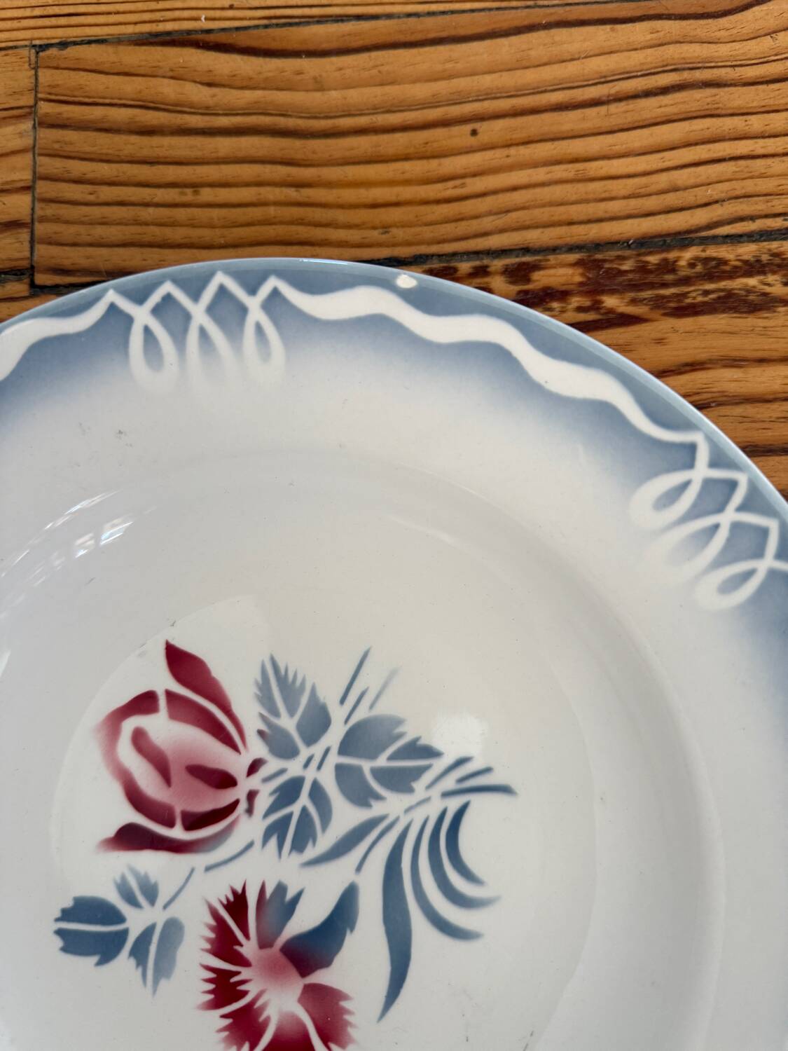 Digoin Juliette soup plates