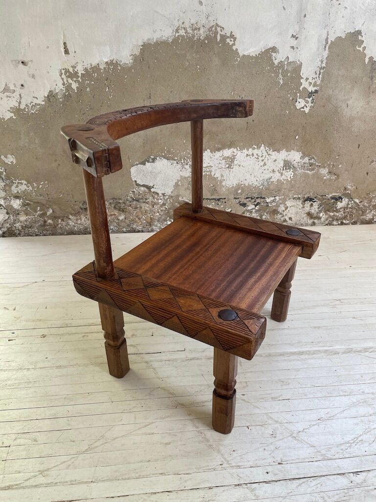 Low chair côte d'ivoire