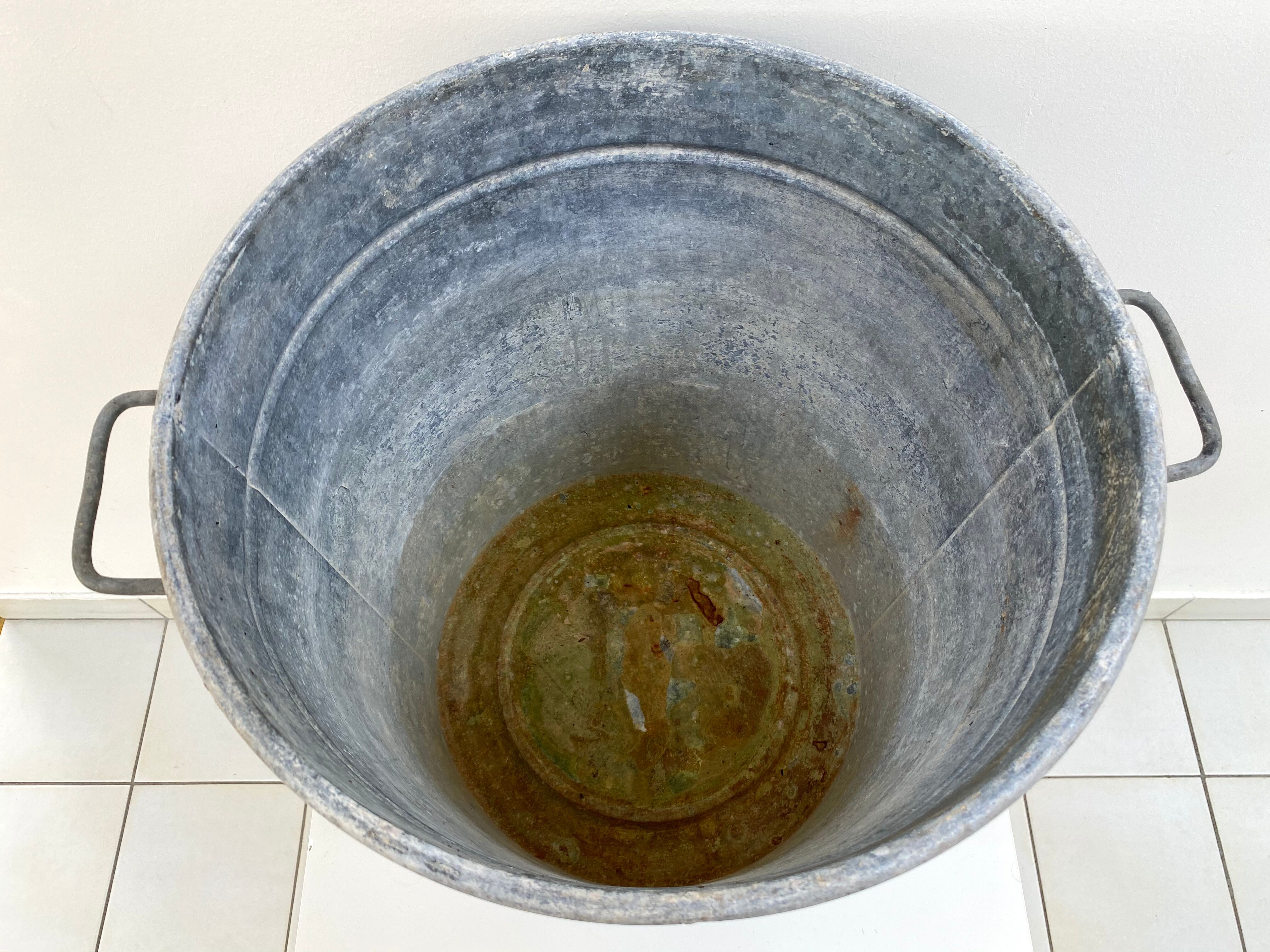 Zinc XL washing basin
