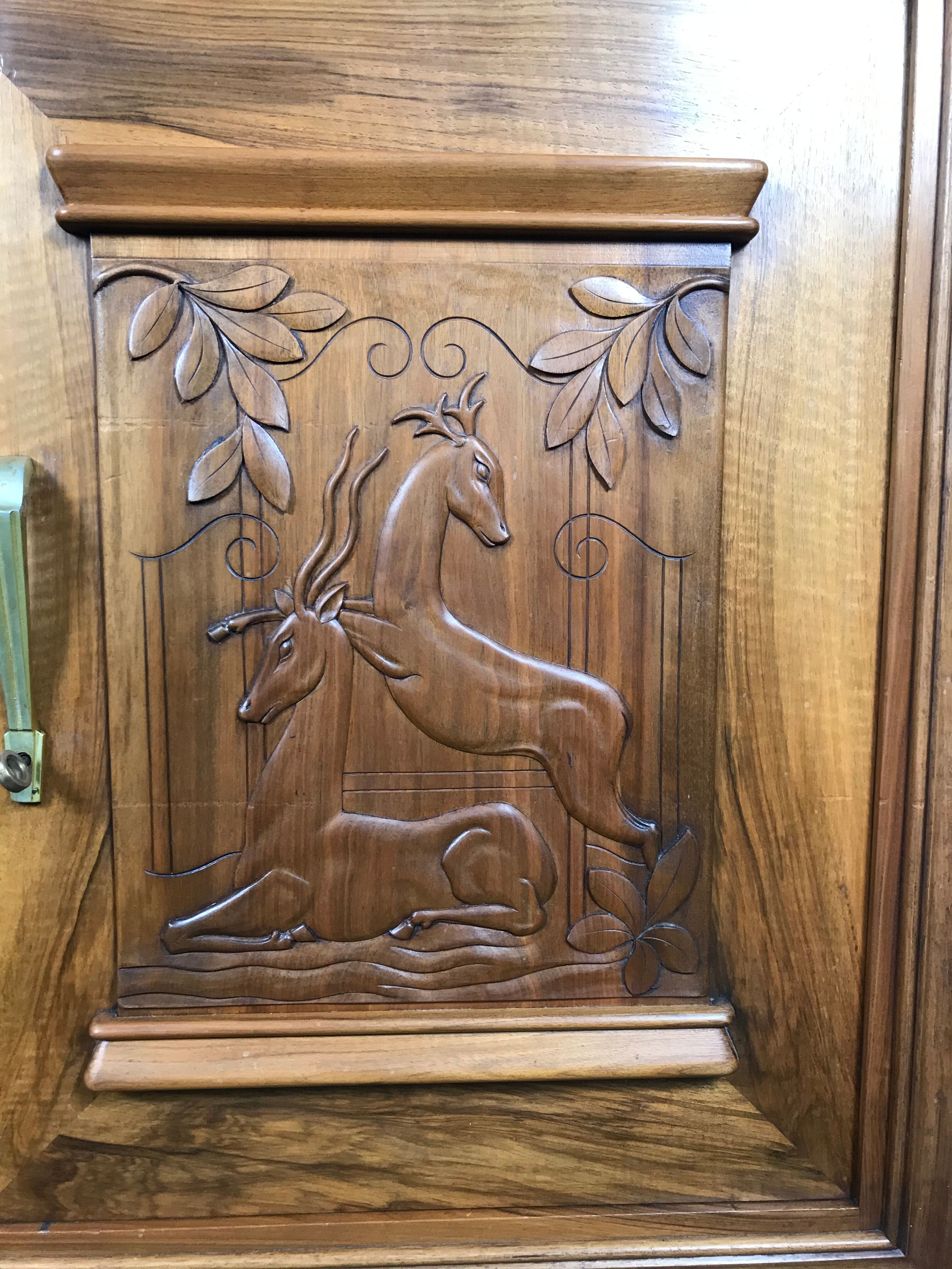Art Deco buffet walnut carved