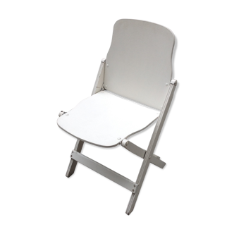 Military folding chair USA of the 1940s