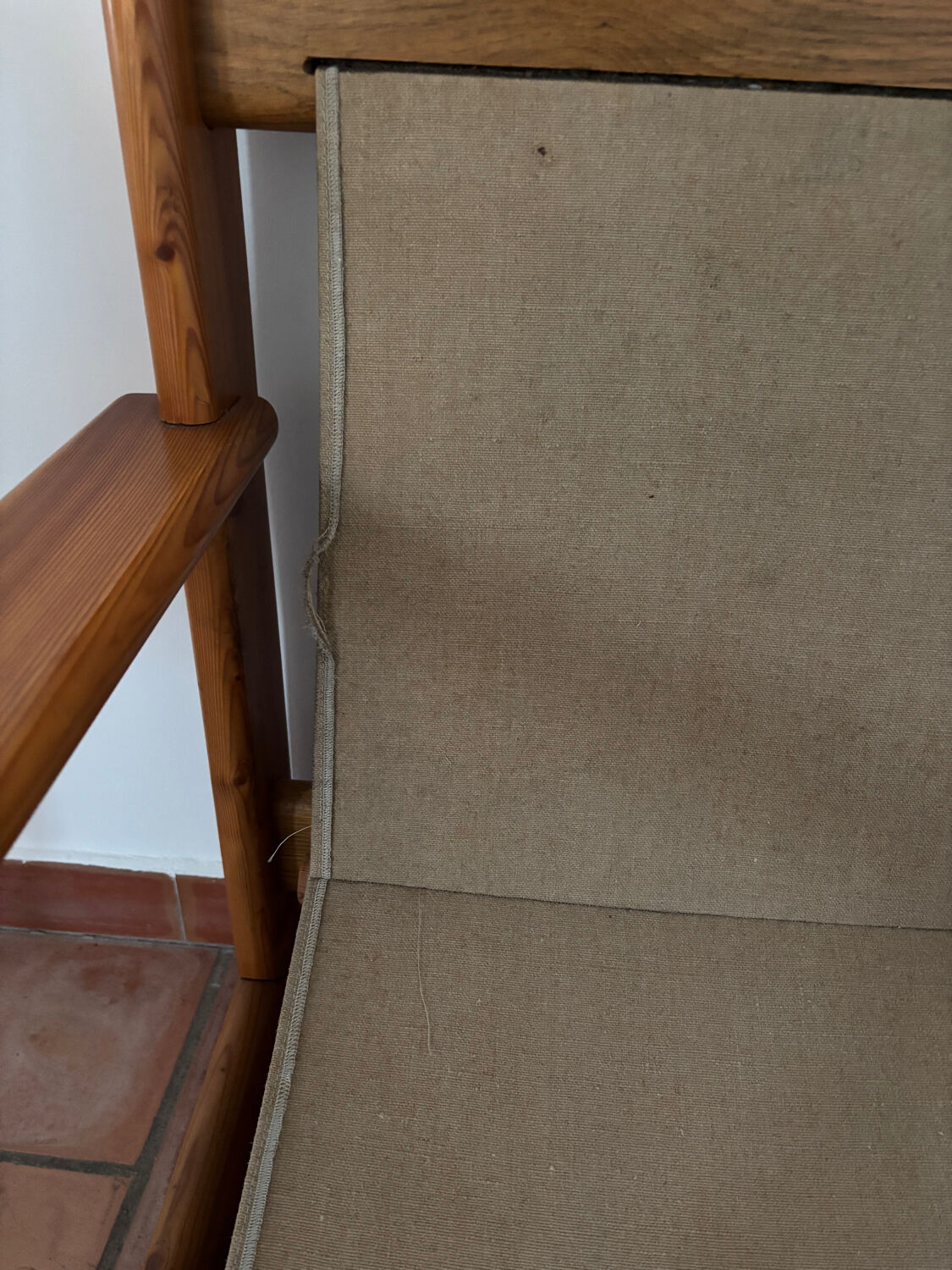 Fauteuil en Pin dans le goût d'Afra et Tobia Scarpa, 1970s