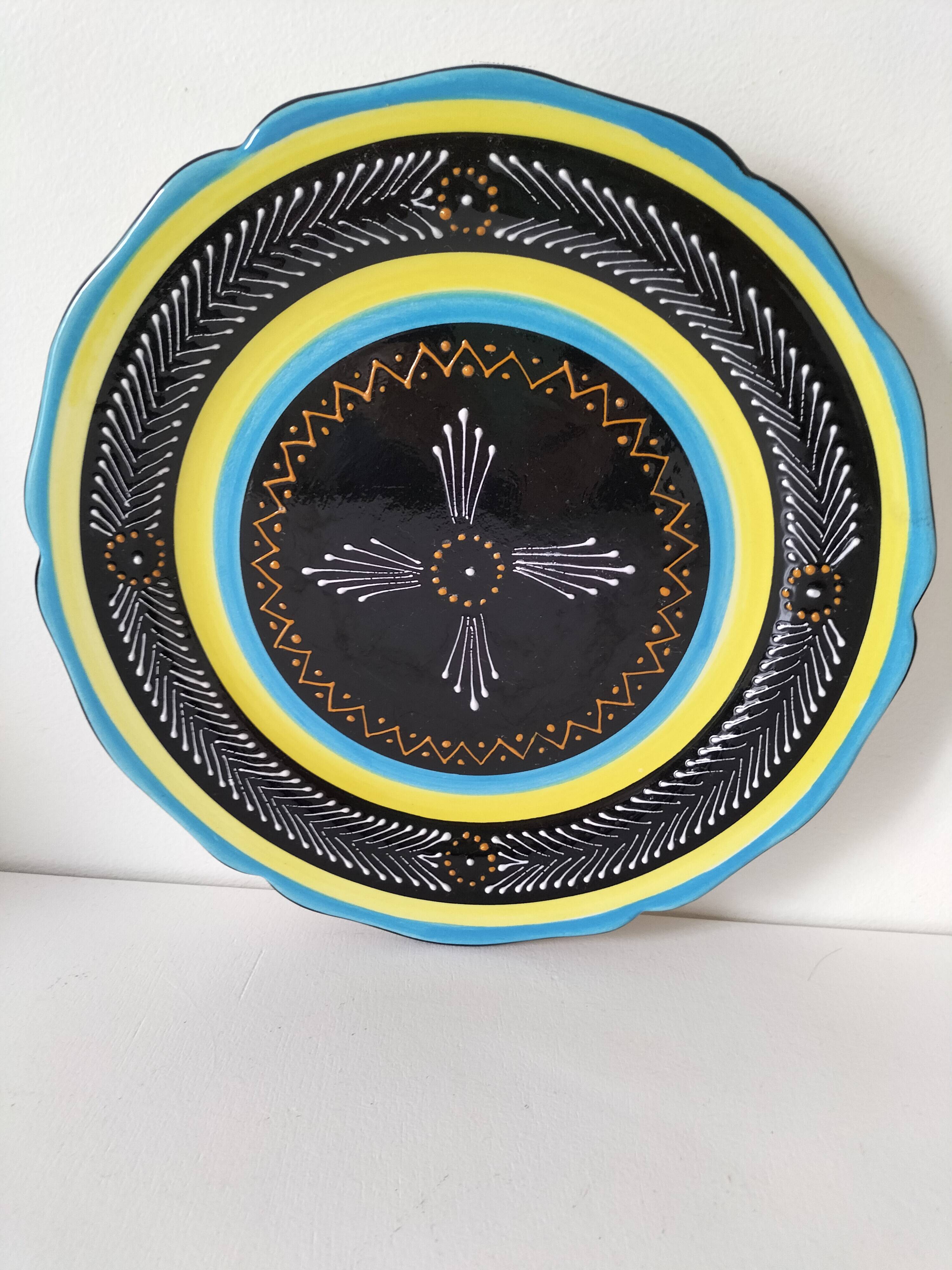 Vintage HB Quimper plate