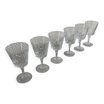Verres à pied en cristal à décor de palmettes