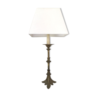 High-footed brass lamp
