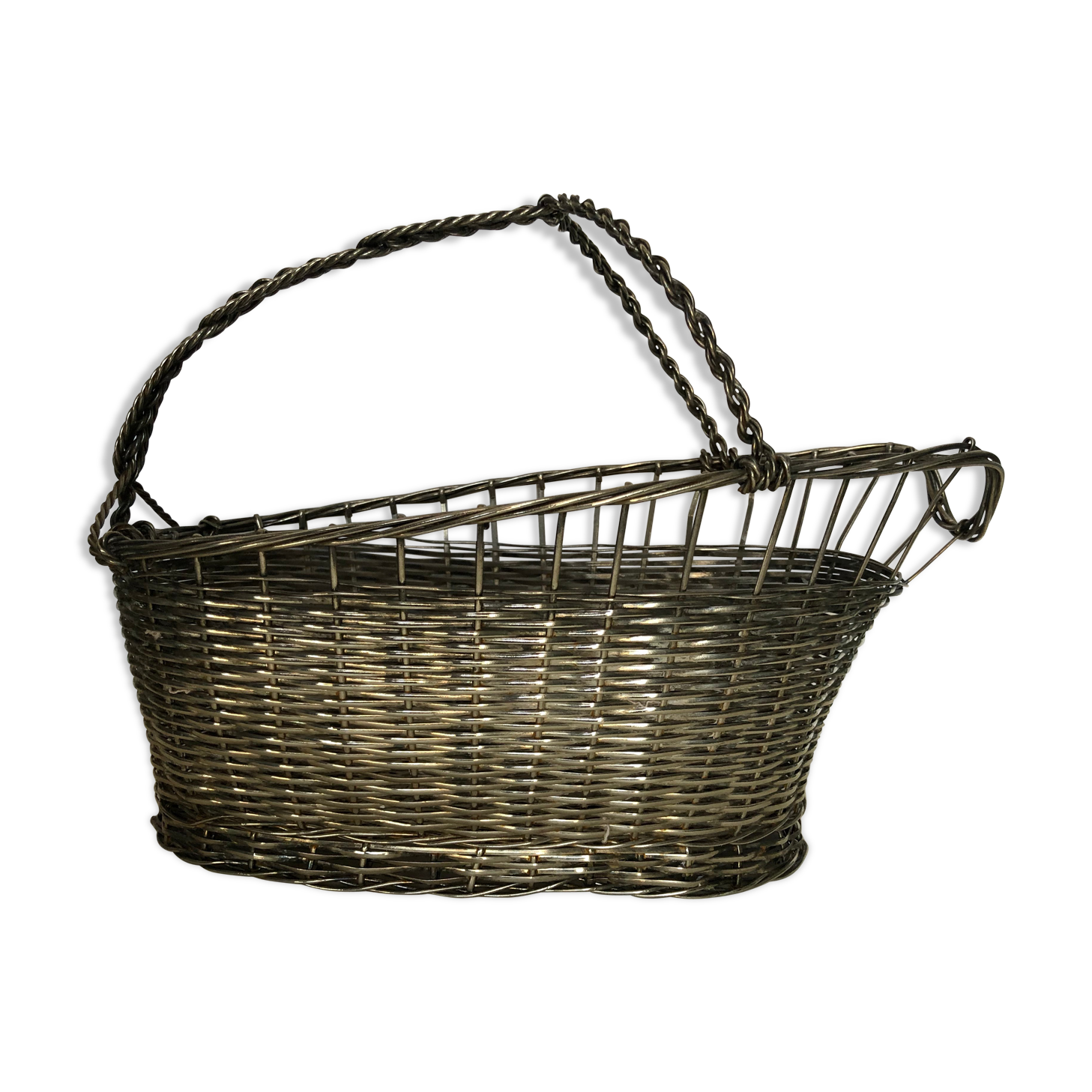 Metal bottle holder basket
