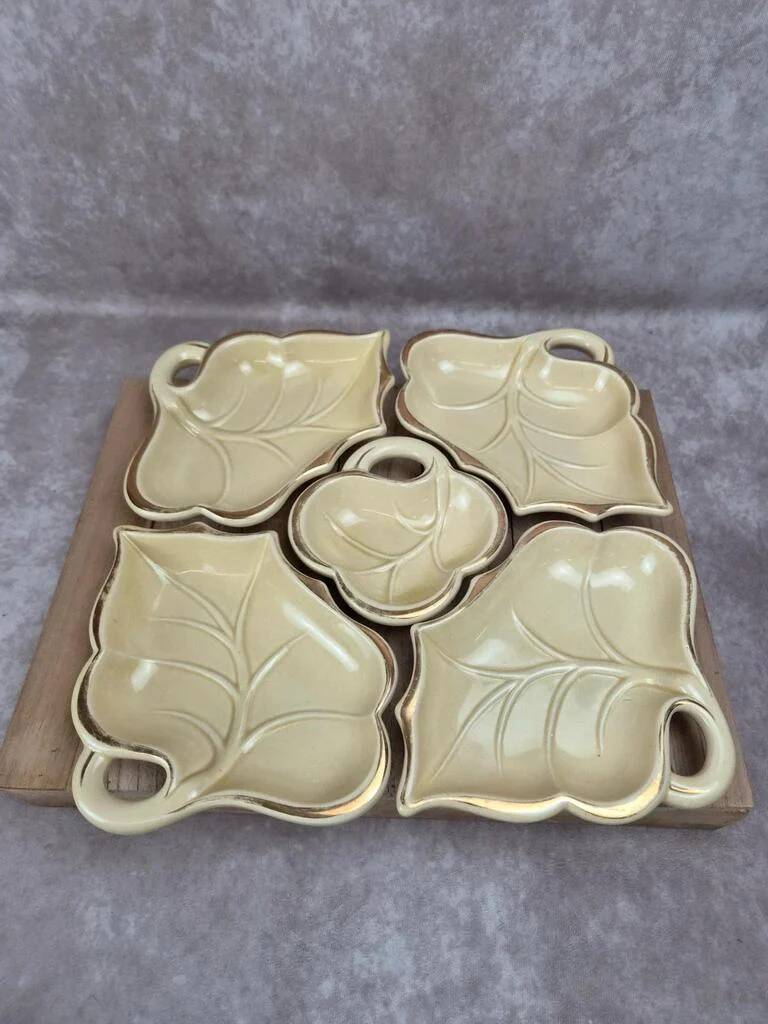 Vintage aperitif service 5 leaf bowls – Poët Laval art ceramics – gilding