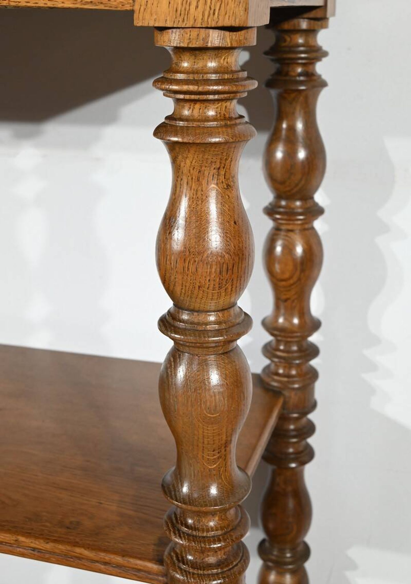 Sideboard at waist height, oak console, Louis Philippe style, 2nd part of the 19th century.