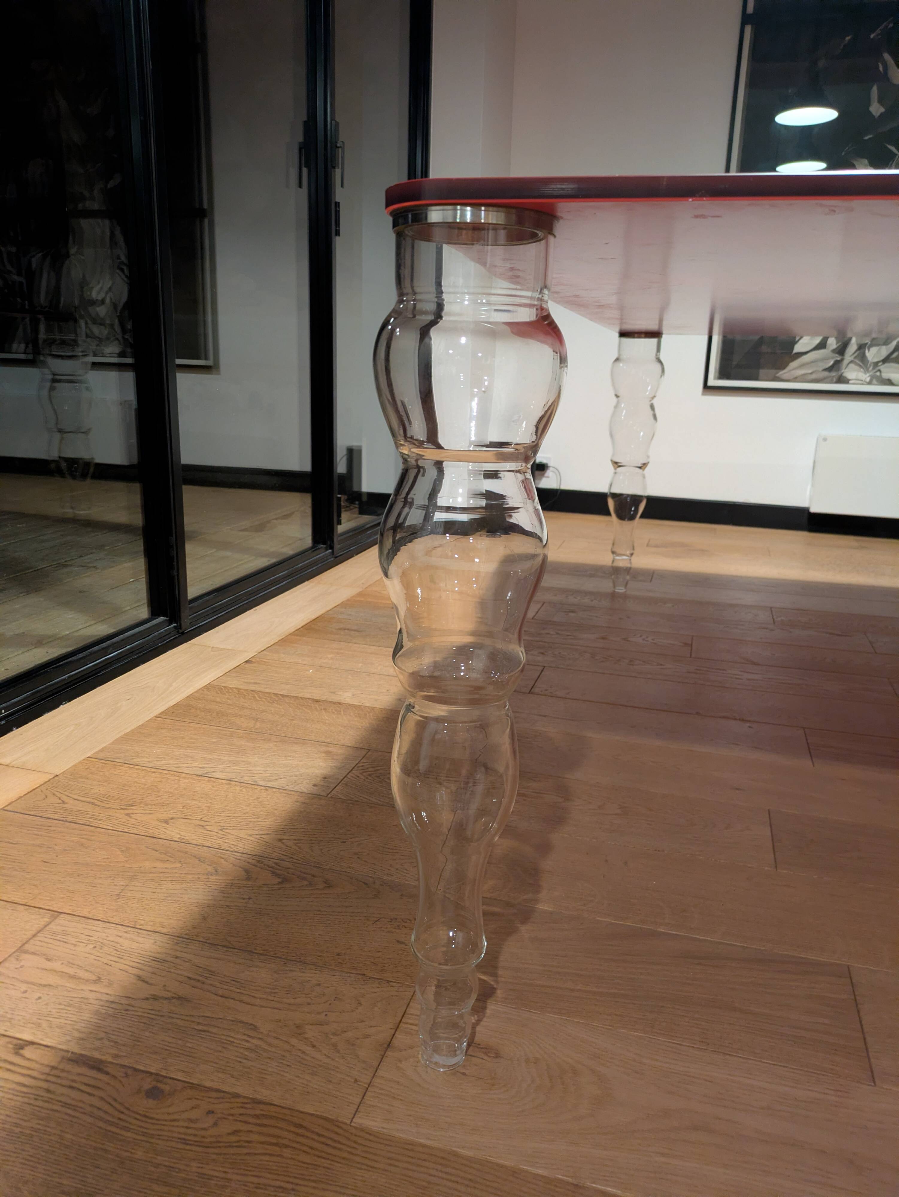 Table post-modern glass Italia POS02 red top