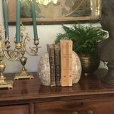 Pair of stone book clamts