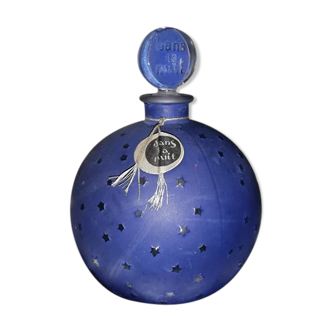 Ball vial "In the Night of Worth"