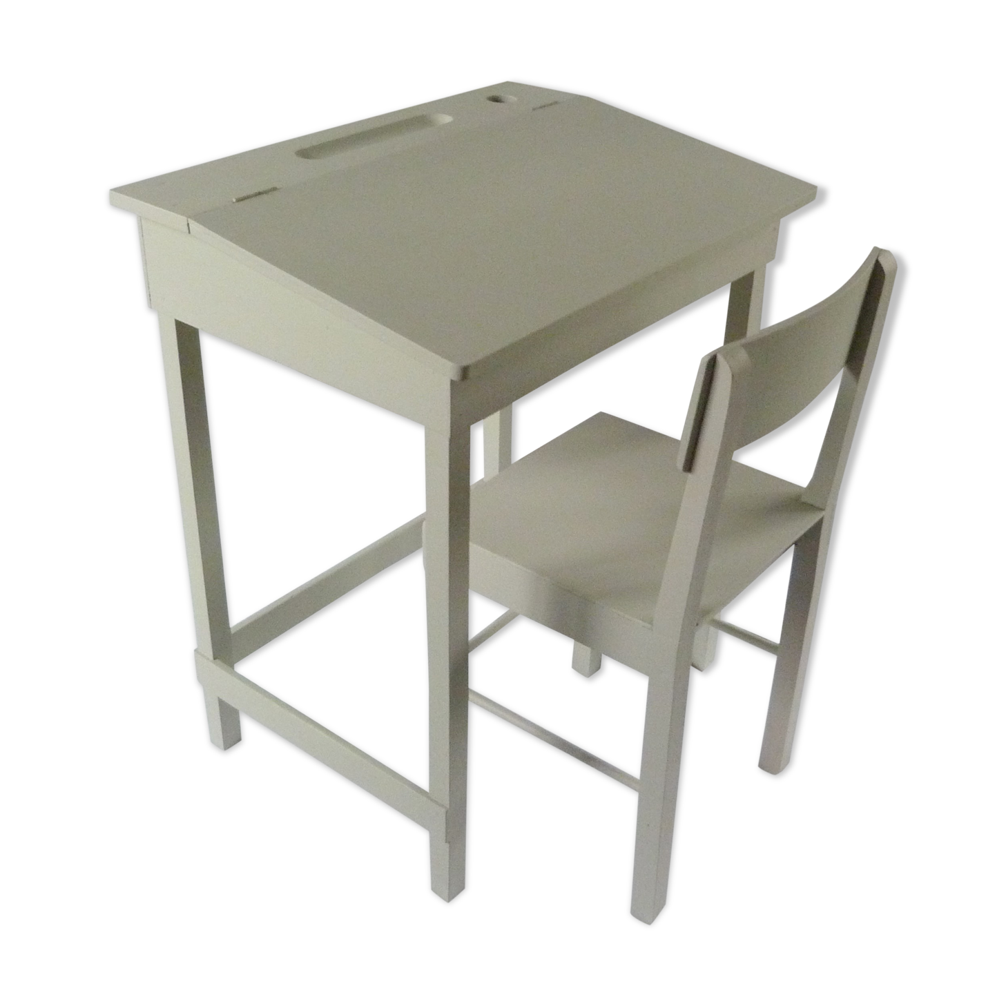 Set desk and his chair