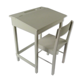 Set desk and his chair