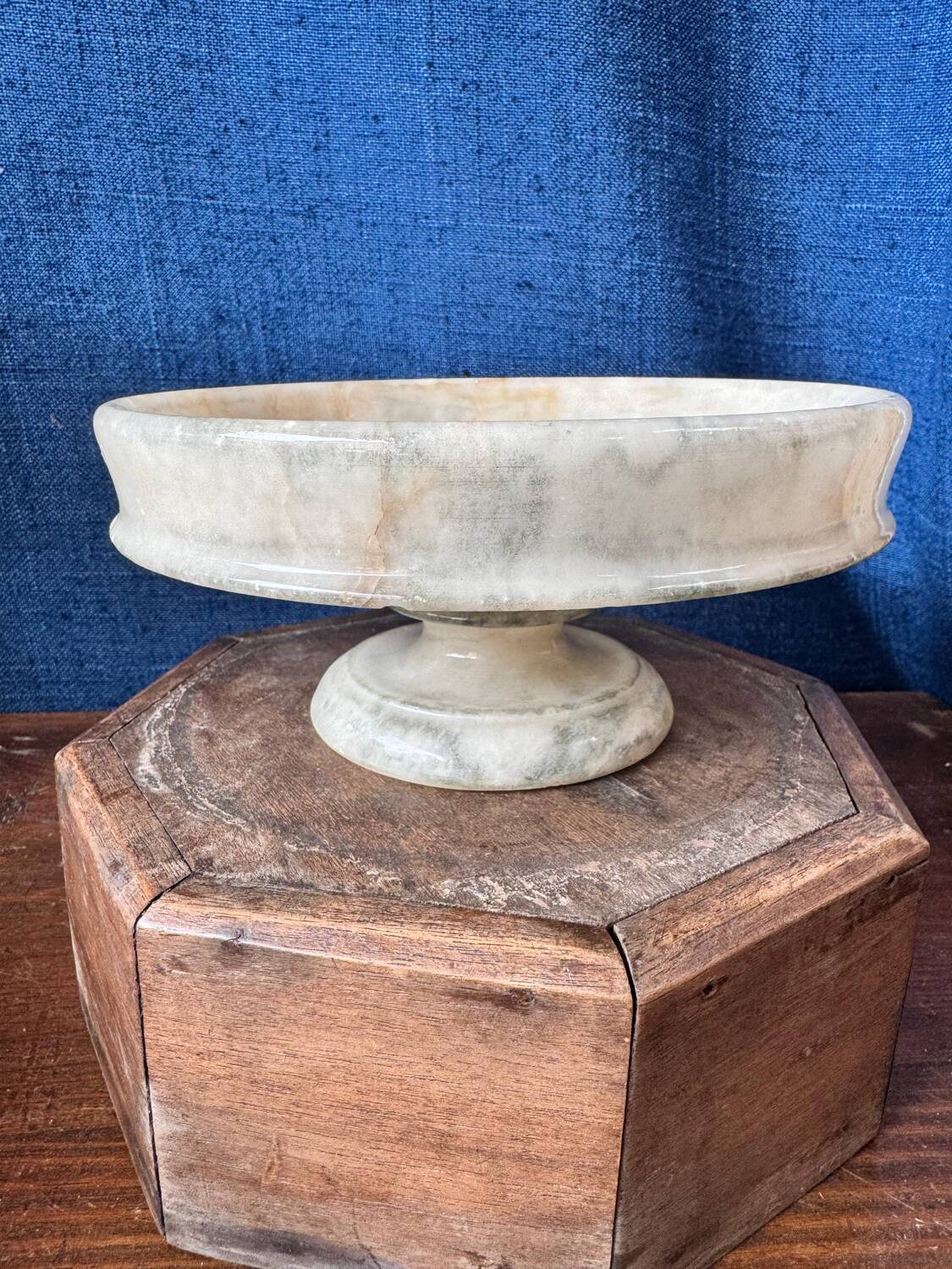 Beautiful footed bowl/trinket dish in alabaster.