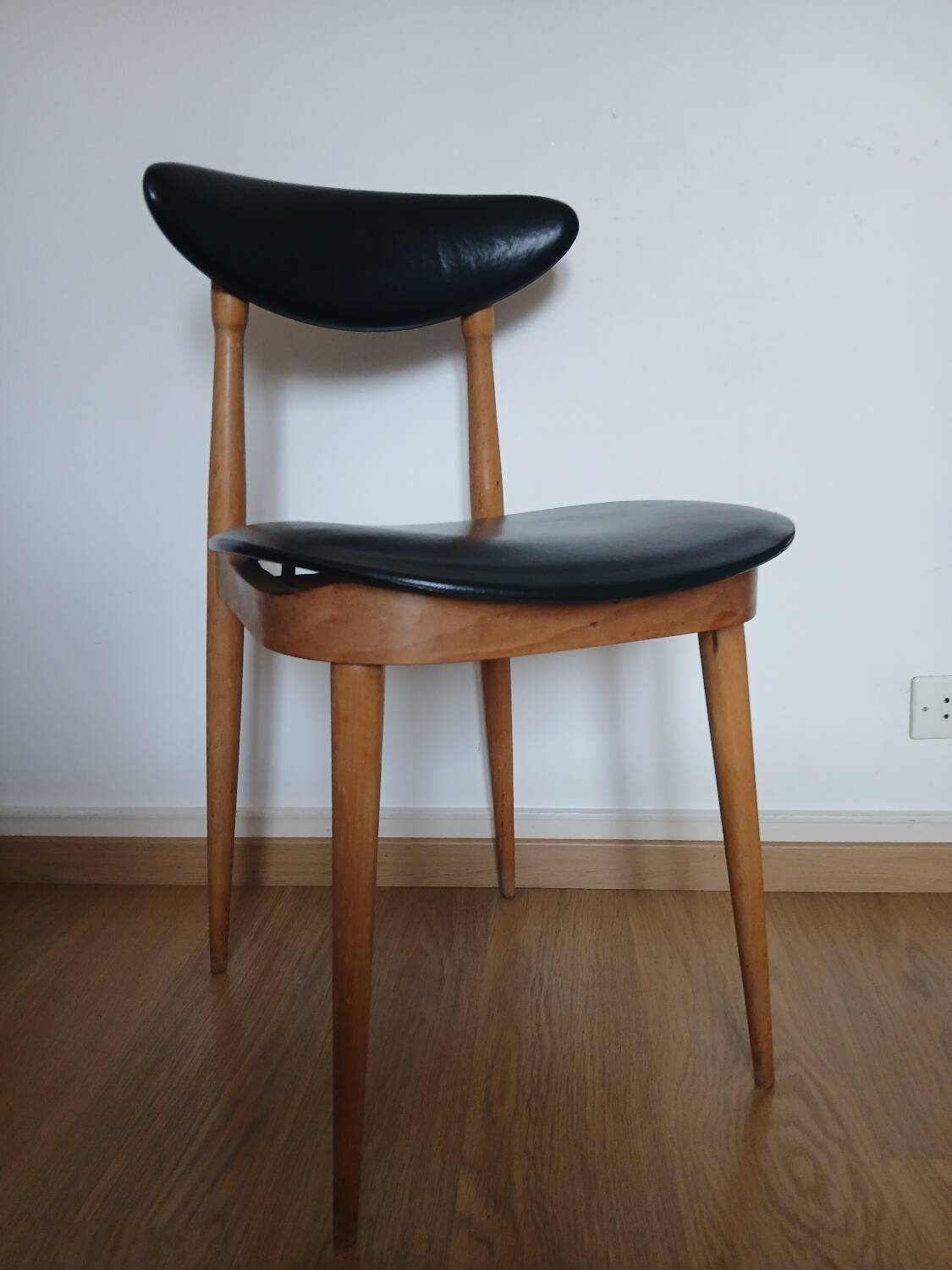 Unicorn chair "Baumann"