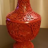 Chinese vase in cinabre
