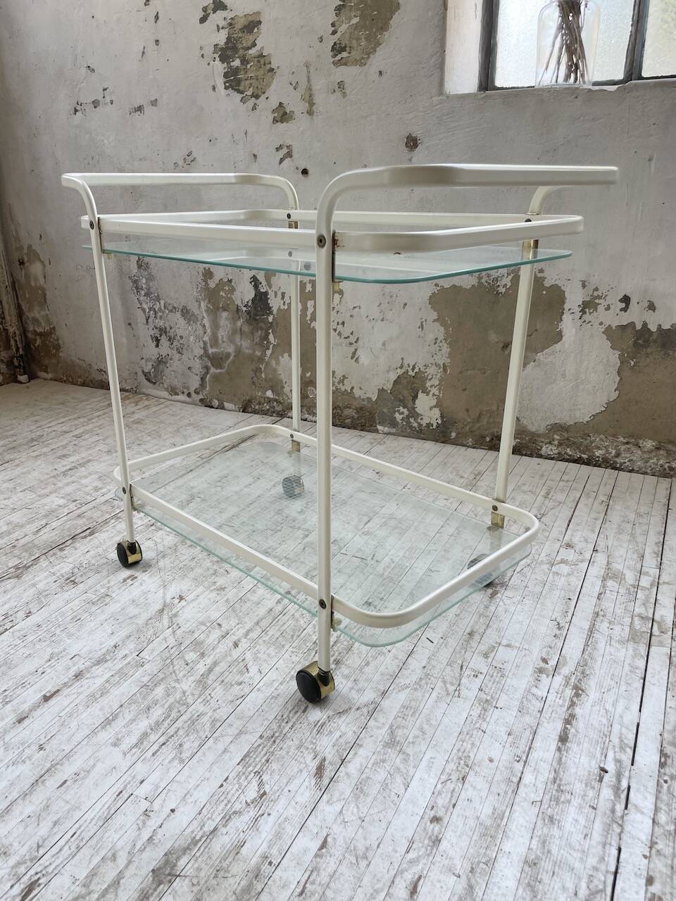 80s serving trolley