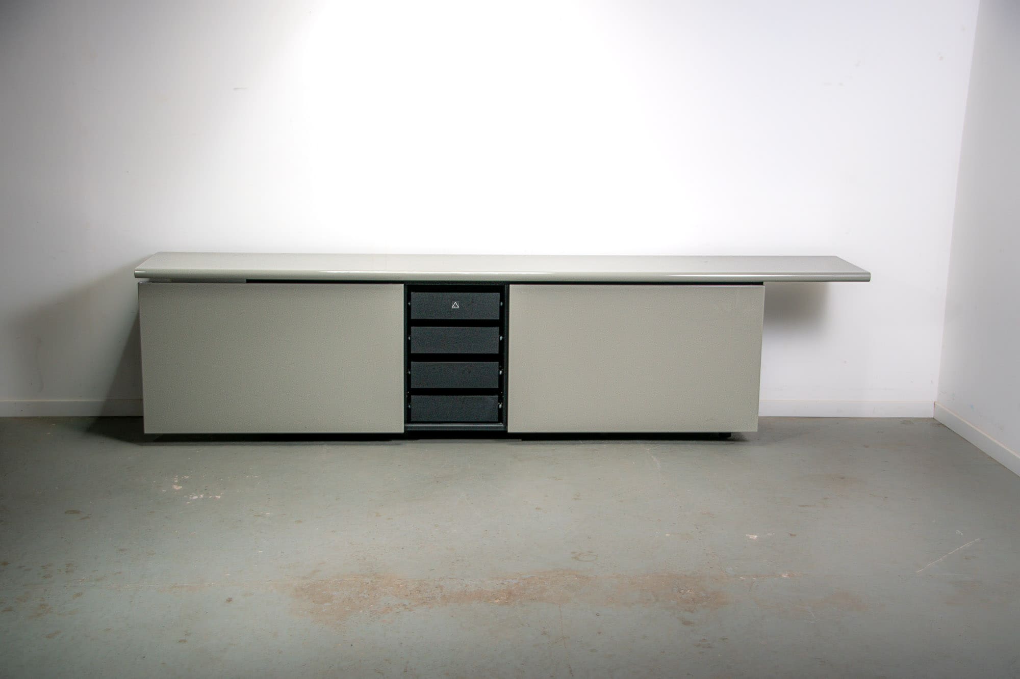 Buffet Sheraton par Giotto Stoppino pour Acerbis