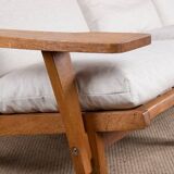 Large Danish Sofa in solid oak and fabric, model GE375 by Hans Wegner for Getama 1960.