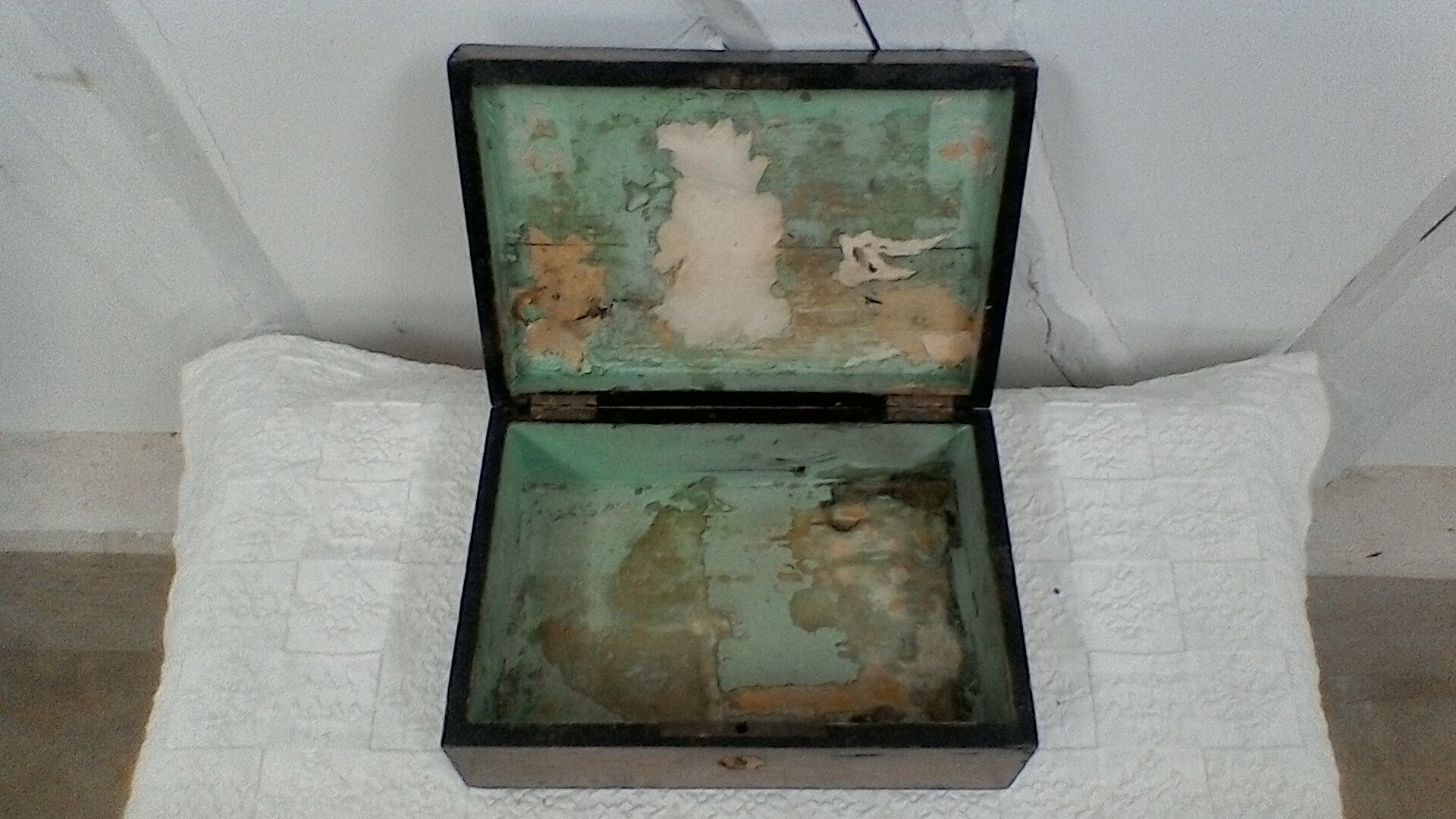 Wooden storage box, vintage