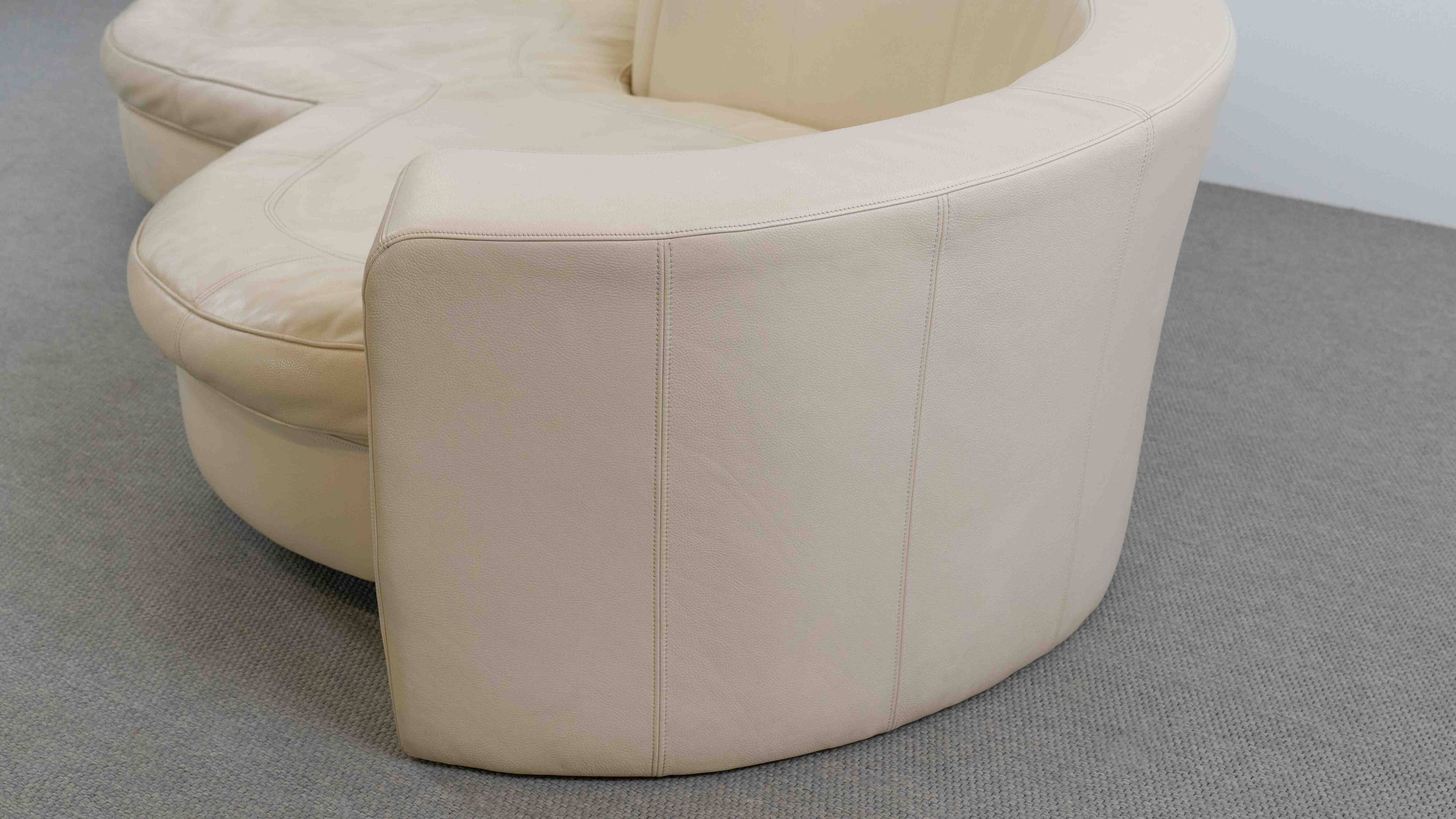BRETZ Eves Island Creme, 4-Seater Sofa in Leather
